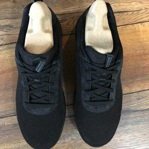 Sketchers Gowalk Stability Black shoes